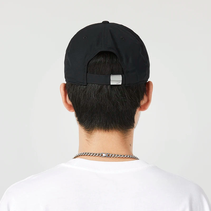 Nike Men's and Women's Sports Casual Hats Black Running Travel Hat