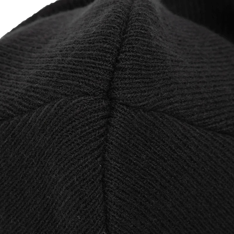 Under Armour Men's Hat Autumn and Winter Warm Woolen Hat Fashionable Outdoor Sports Casual Hat Pullover Hat 1379990-001
