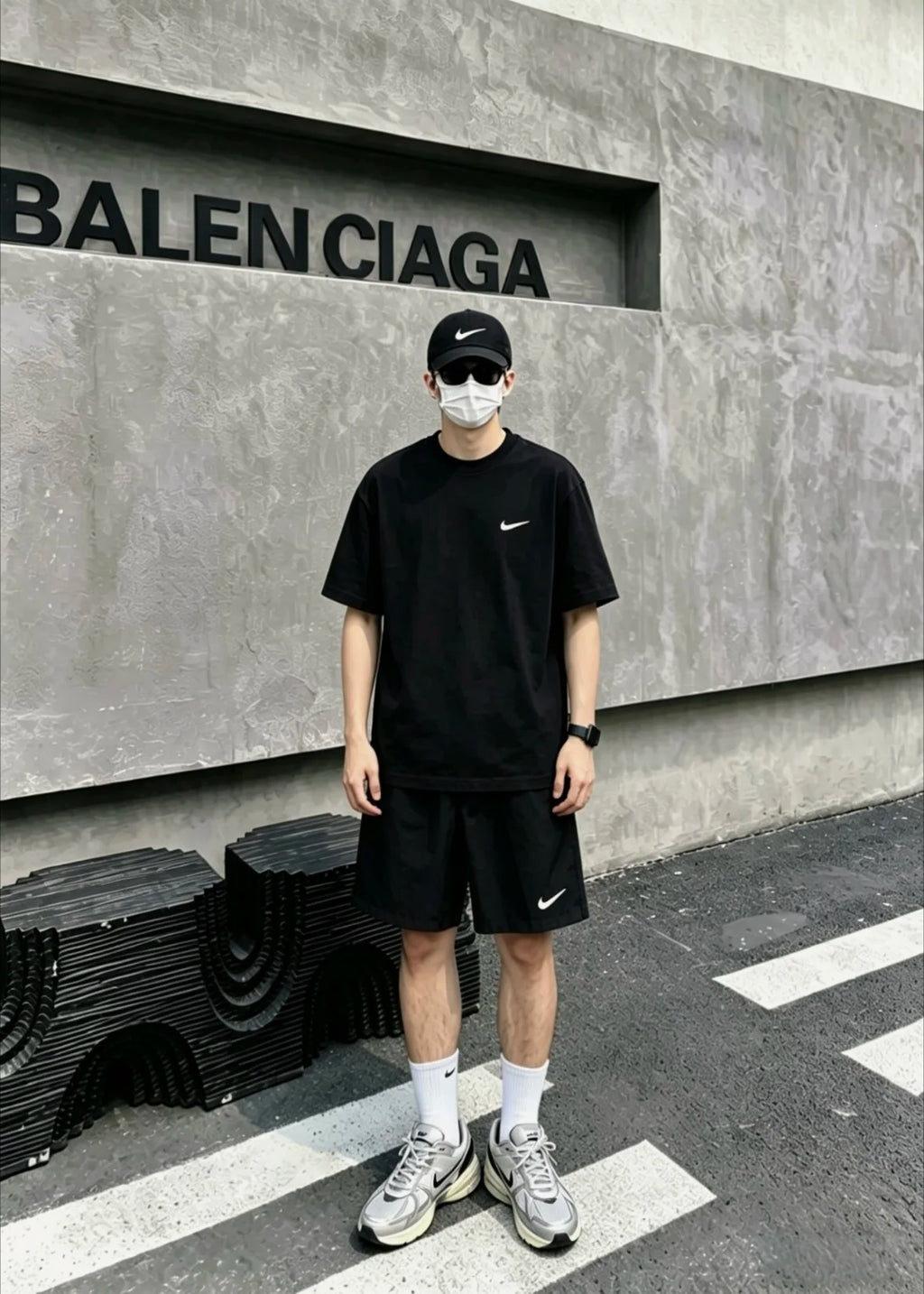 Nike Sportswear Dri-FIT Logo Crew Neck Short Sleeve T-Shirt & Football Shorts Casual Sportswear Set BV0508-010BV6855-010