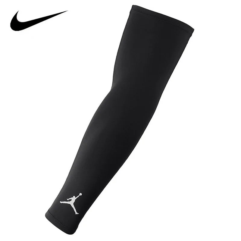 Nike Men's and Women's Basketball Training/Quick-Dry/Breathable Running Arm Sleeves with UV Protection 2Packs AC4142-010